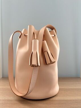 Building Block Leather Bucket Bag | Nude Blush | Minimalist Designer | RARE